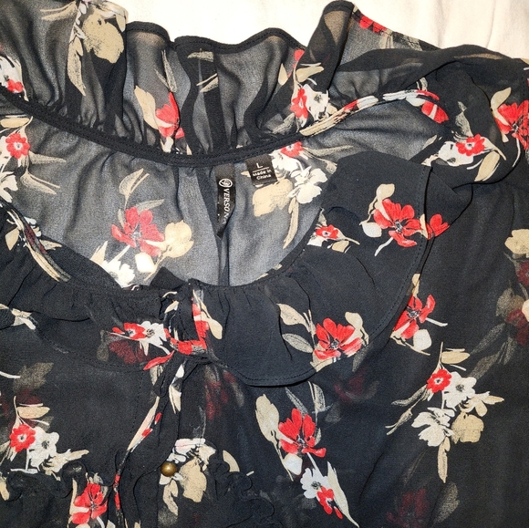 Mesh see-through layered tunic - Picture 3 of 4